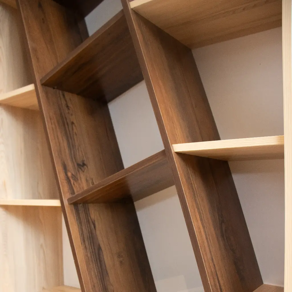 کتابخانه شهاب ۳.webp